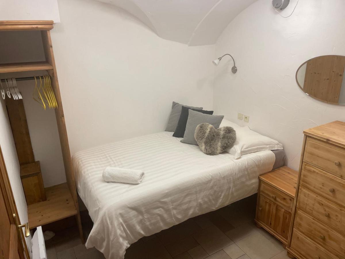 Two Bedroom Apartment La Voute, Chandon Near Meribel - Sleeps 4 Adults Or 2 Adults And 3 Children Les Allues Exteriér fotografie