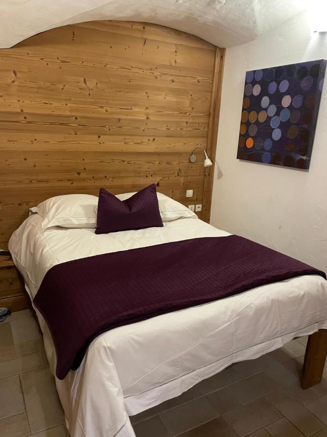 Two Bedroom Apartment La Voute, Chandon Near Meribel - Sleeps 4 Adults Or 2 Adults And 3 Children Les Allues Exteriér fotografie